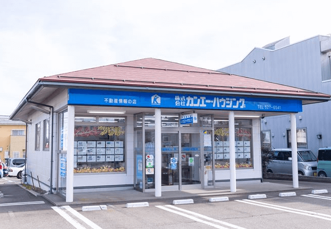 上越市カンエー・ハウジング外観
